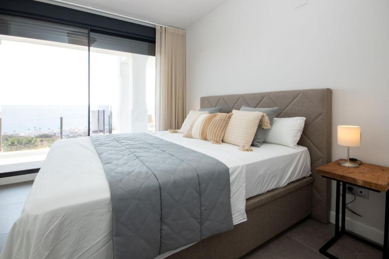 Luxury Apartment Stunning Seaview Bs 3104 マニルバ エクステリア 写真