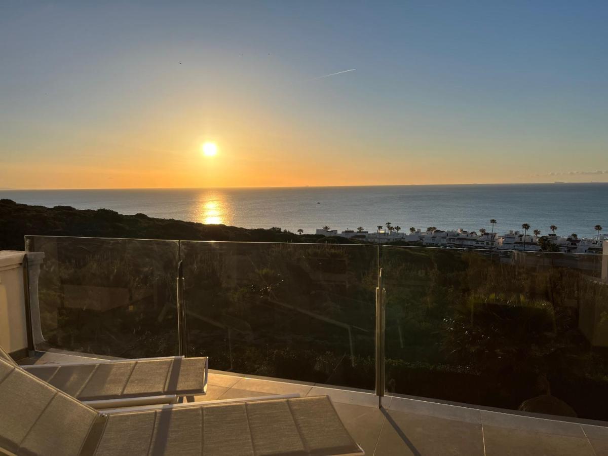 Luxury Apartment Stunning Seaview Bs 3104 マニルバ エクステリア 写真